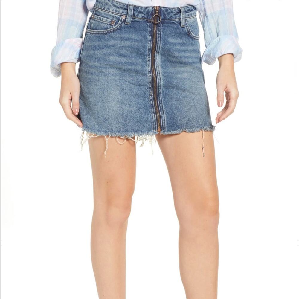 FREE PEOPLE Zip It Up Denim Miniskirt 25